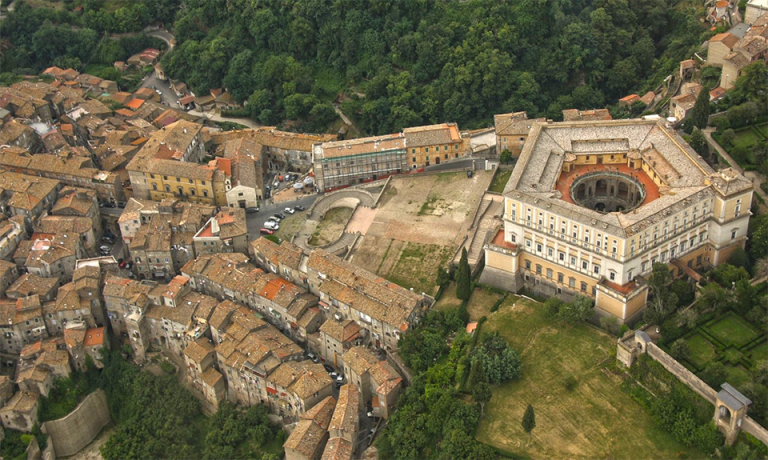 visitare caprarola palazzo farnese