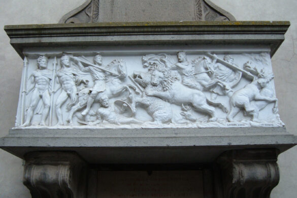 Copia del sarcofago della Bella Galiana sulla facciata di Sant’Angelo in Spatha a Viterbo